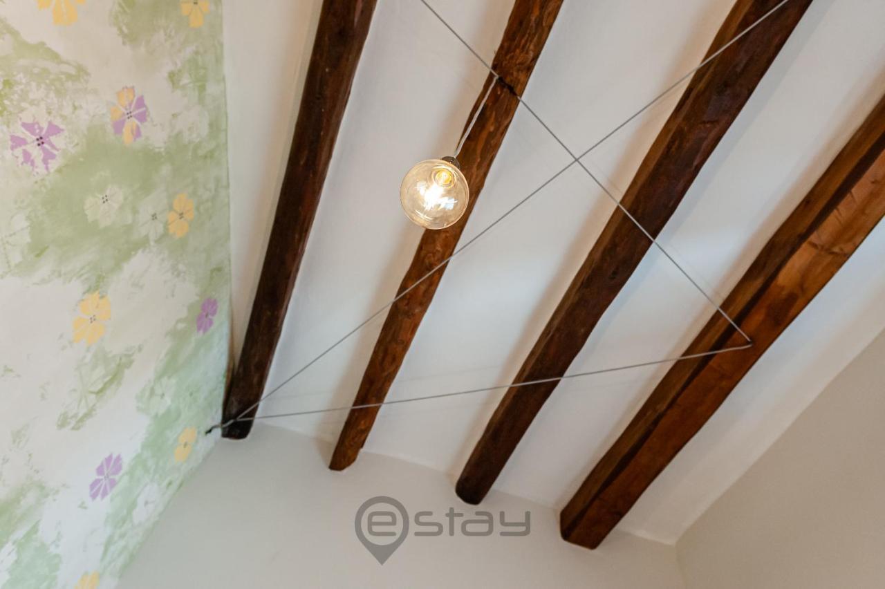 Kys Castello Hotel Каляри Екстериор снимка