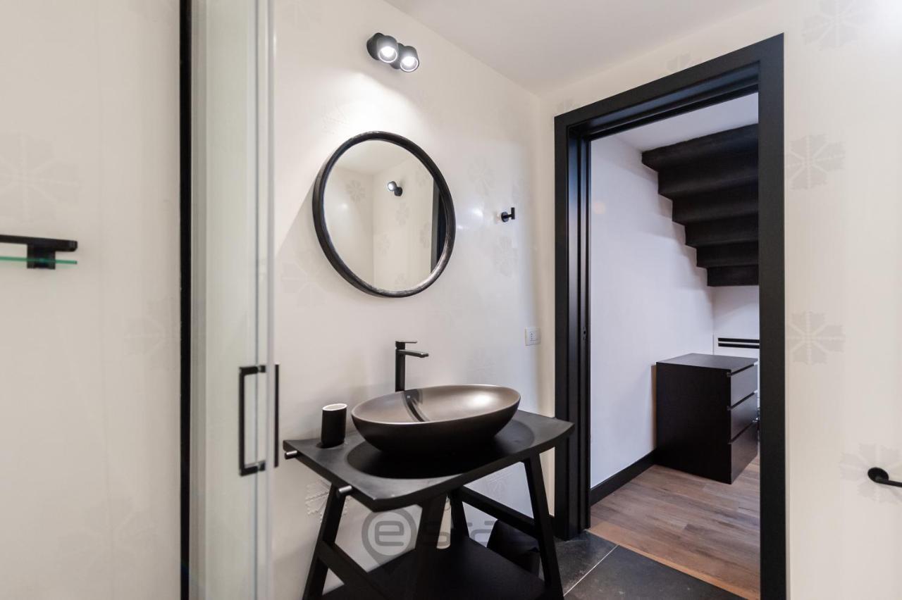 Kys Castello Hotel Каляри Екстериор снимка